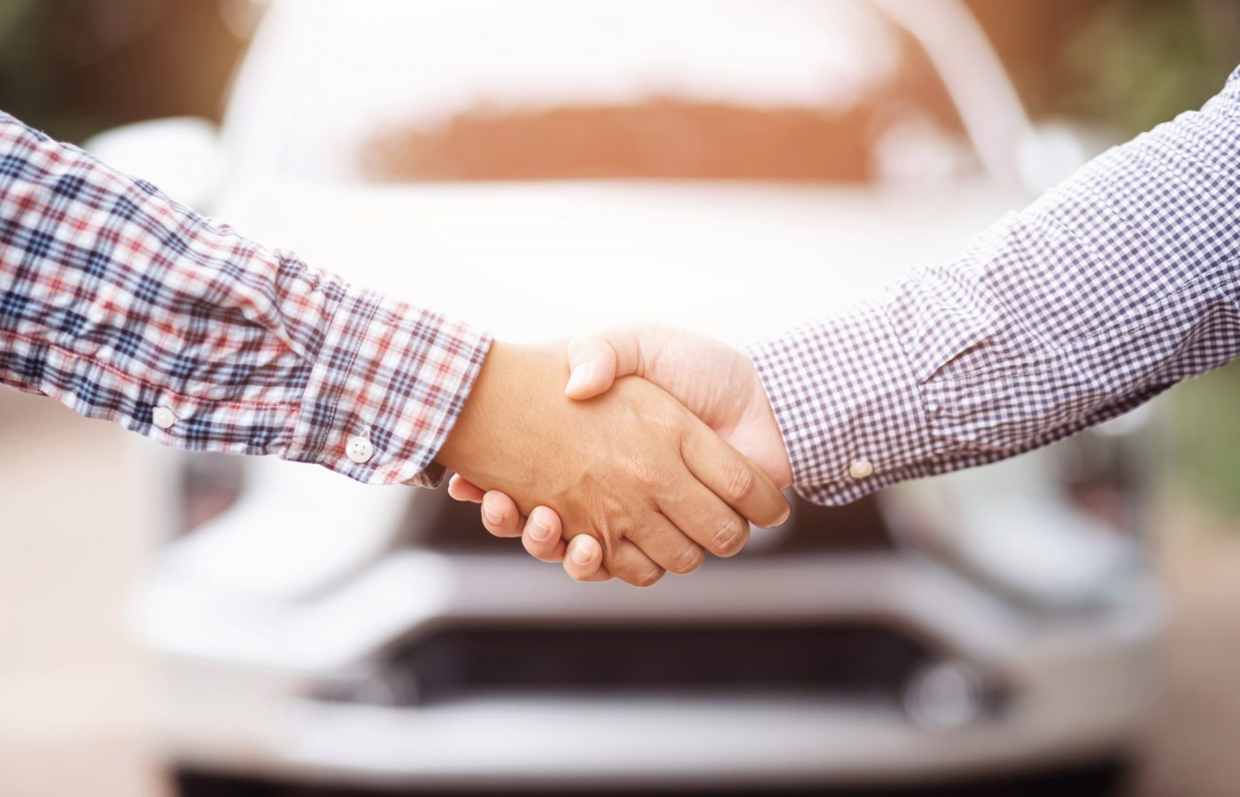 Businessmen agree to buy-sell used cars